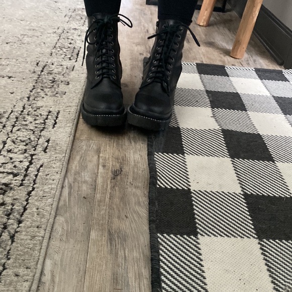 Platform combat boots - Picture 3 of 4
